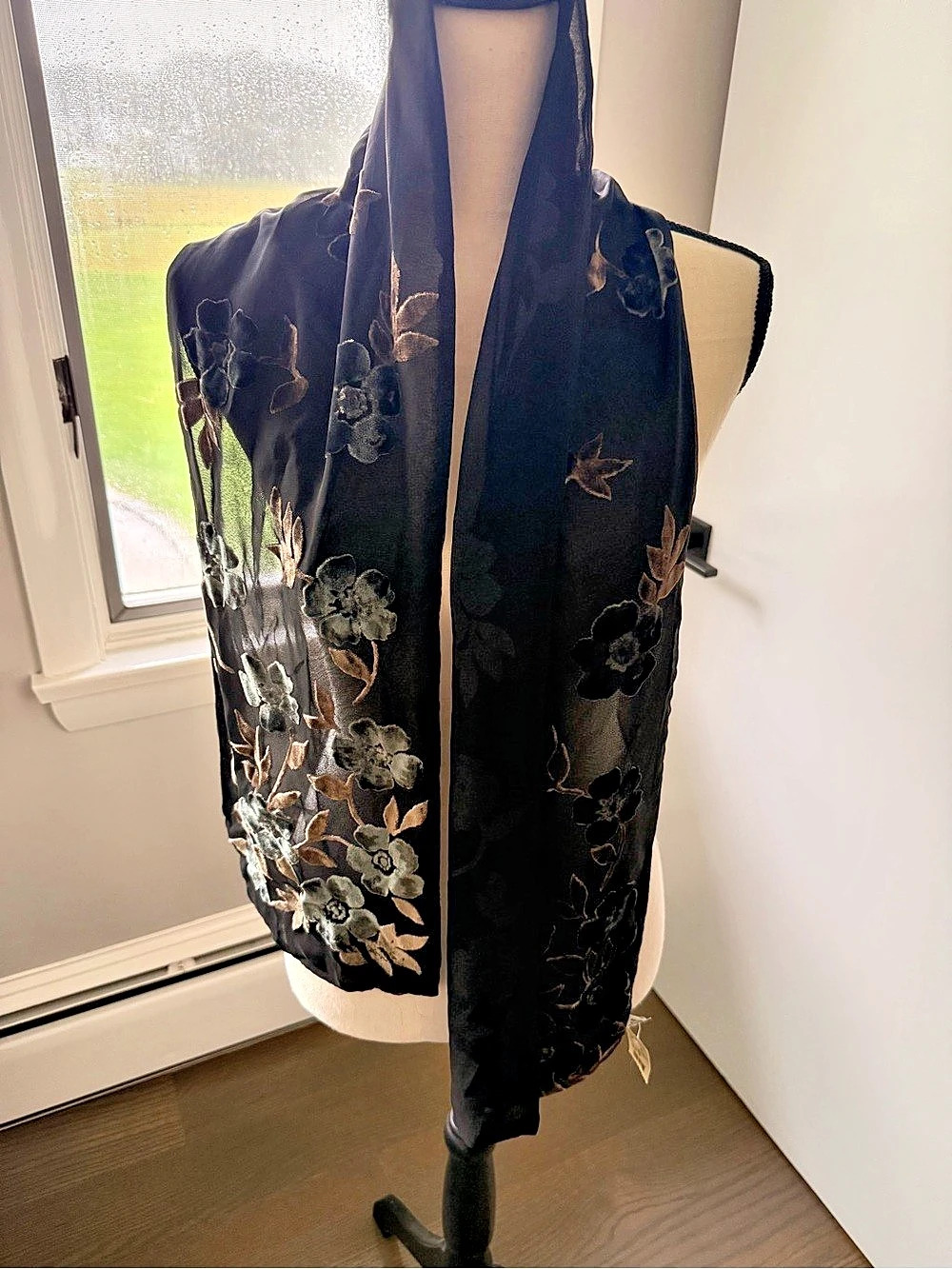 Ann Taylor Floral Embroidered Silk Blend Scarf in Black & Brown NWT